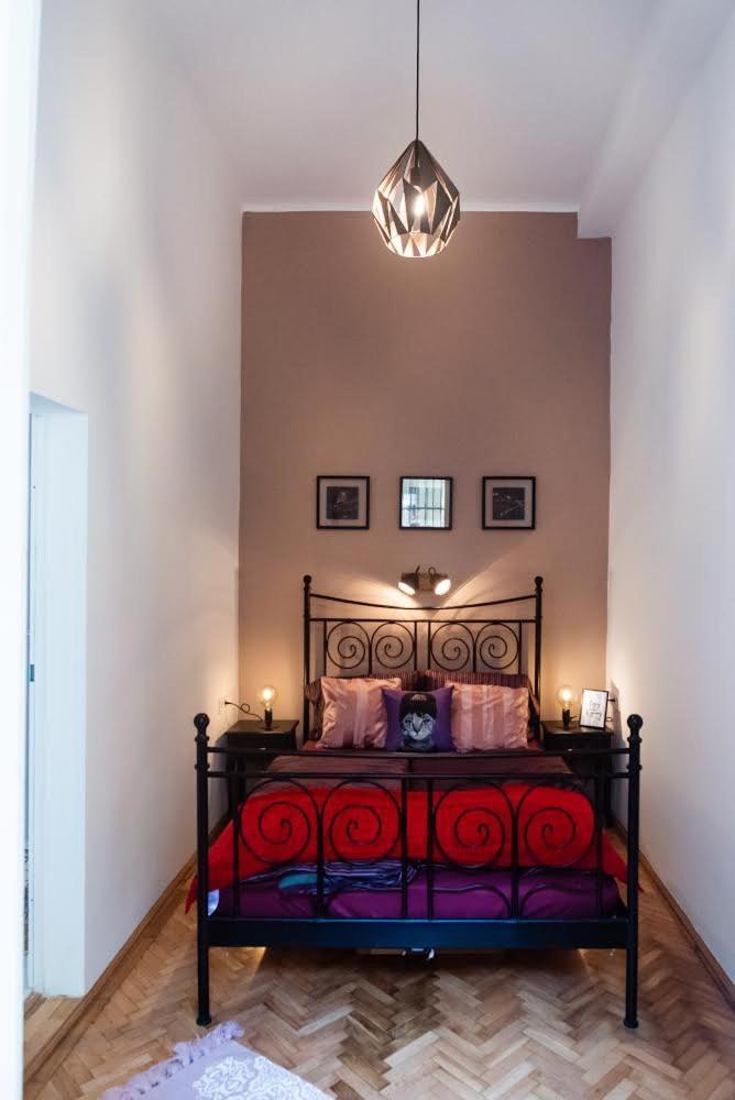 Porta Fortuna Apartment