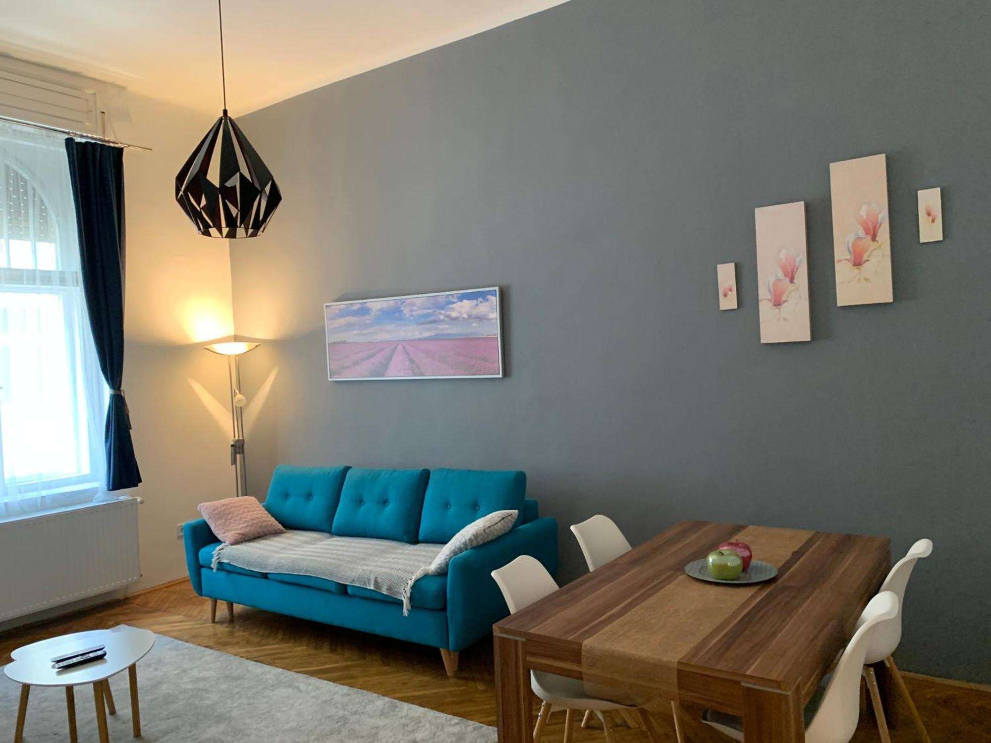 Porta Fortuna Apartment